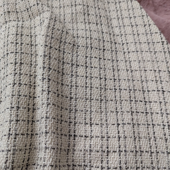 BNWT /Small/ pearl button high waisted tweed skirt - Picture 2 of 5